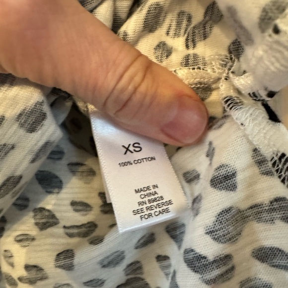 Logo by Lori Goldstein Swing Top Short Sleeve Tee / Cotton / xsmall - Picture 11 of 11